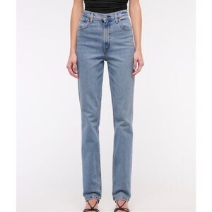 ABERCROMBIE The 90s Straight Ultra High Rise Jeans 27